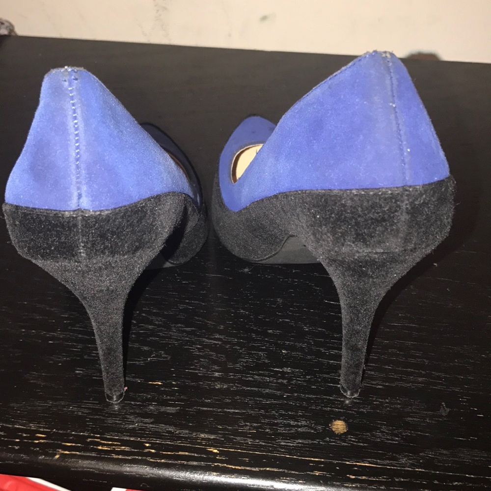 Blue/black suede pumps - Picture 2 of 7
